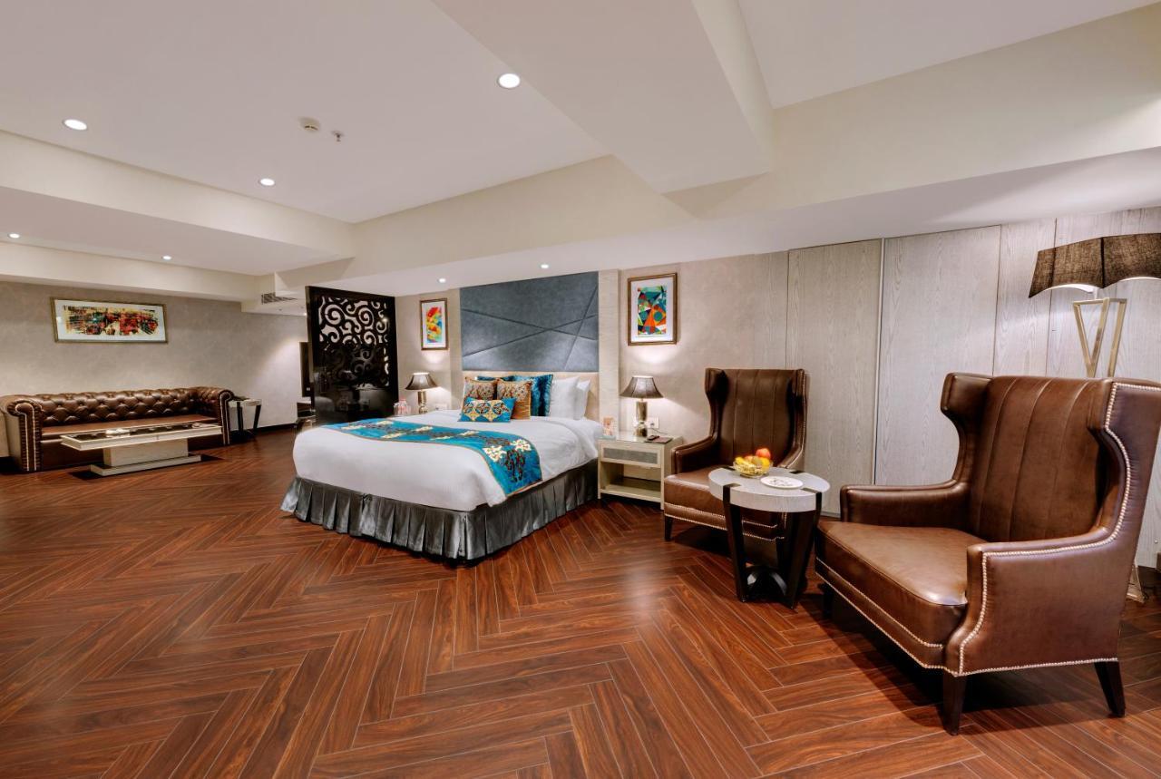 Suite Room